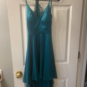 Green prom/cocktail dress